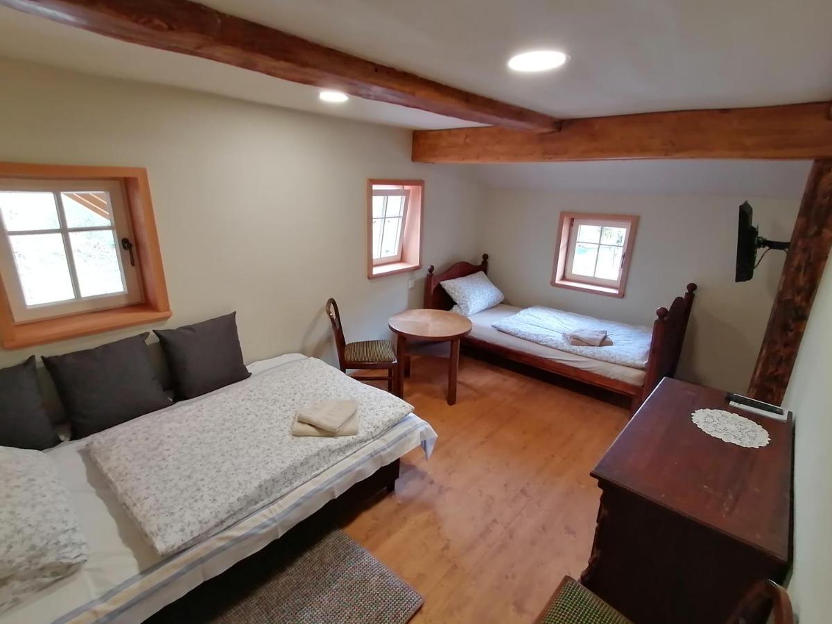 Pferdehof Am Burgsberg, Ferienzimmer, Monteurzimmer Seifhennersdorf Bagian luar foto