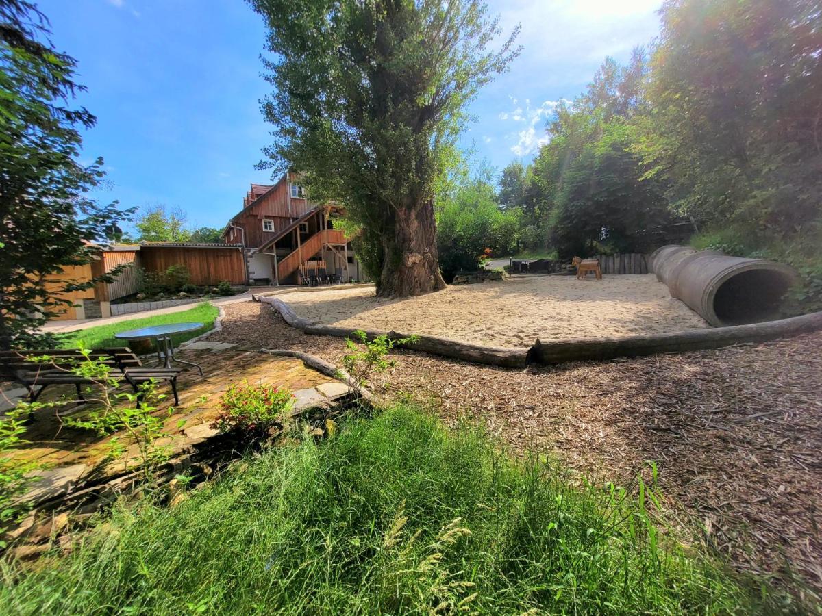 Pferdehof Am Burgsberg, Ferienzimmer, Monteurzimmer Seifhennersdorf Bagian luar foto